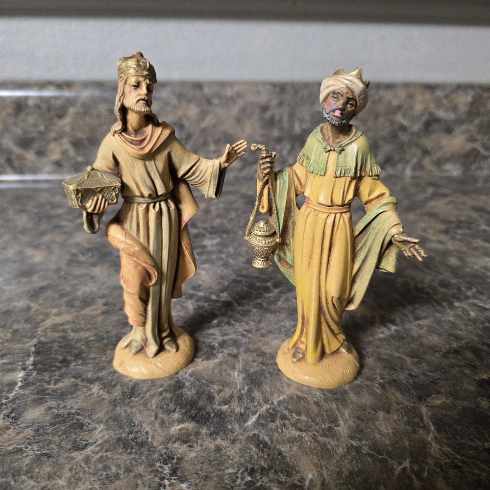 Vintage Fontanini Depose Italy Wise Men Kings Nativity Figures Set of 2 5"